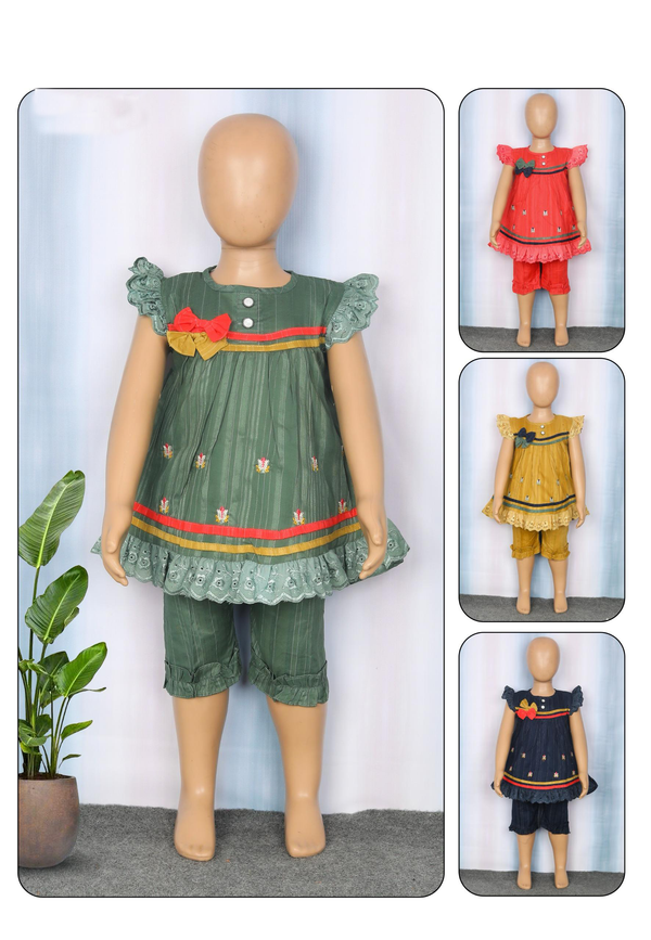 Ruffle Sleeve Top and Capri Pants Set for Girls